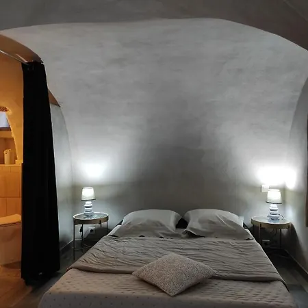 Parfumu Di Machja Santa-Lucia-di-Mercurio