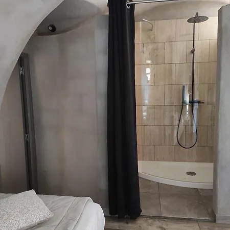 Bed and Breakfast Parfumu Di Machja Santa-Lucia-di-Mercurio