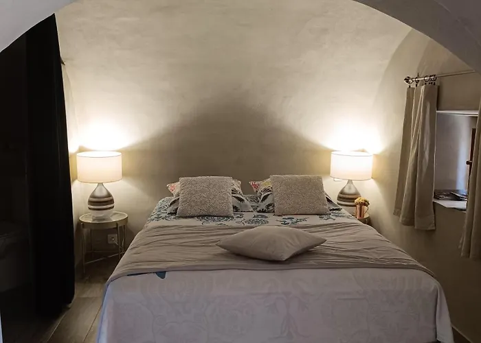 Parfumu Di Machja Couette-café Santa-Lucia-di-Mercurio